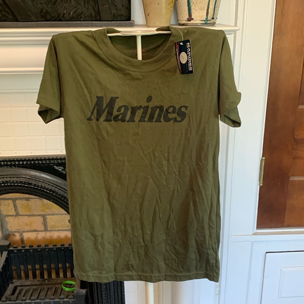Kids Marines‎ tee. NWT. Retail 25